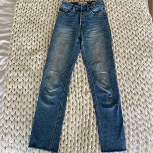 Denim Forum Aritzia Arlo high rise jeans